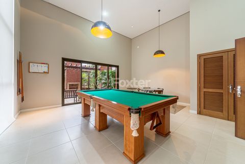 Image 15 - 1014314