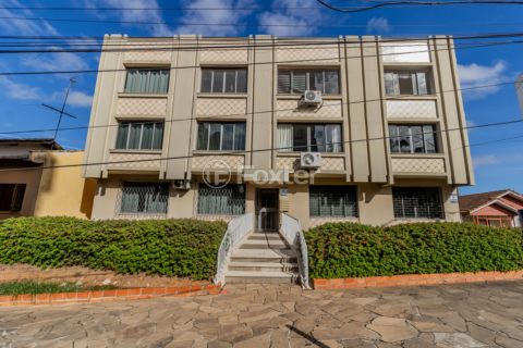 Image 33 - 873776