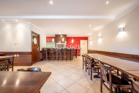 Image 37 - 948581