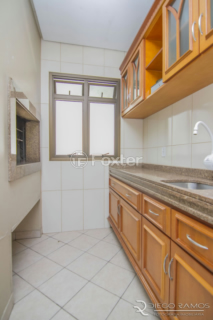 Image 32 - 1006160