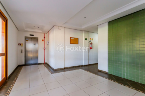 Image 41 - 888541