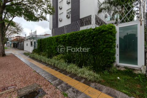 Image 39 - 1038553