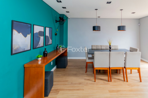 Image 35 - 943125