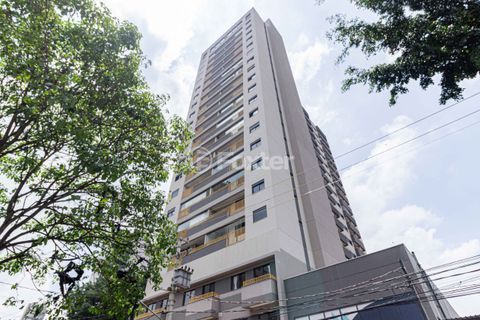 Image 11 - 1011572
