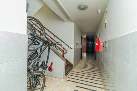 Image 33 - 1011038