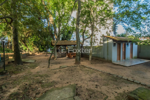 Image 44 - 883099