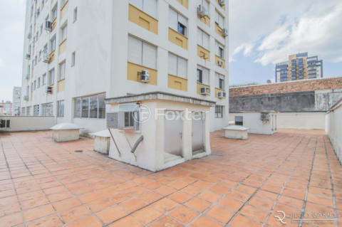 Image 17 - 150901