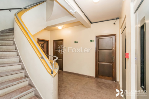 Image 39 - 217858