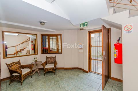 Image 21 - 137696