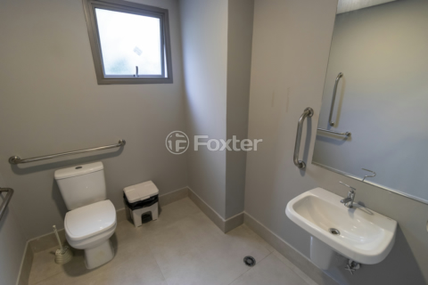 Image 30 - 1005177