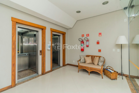Image 34 - 927147