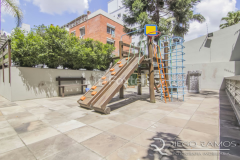 Image 33 - 283560