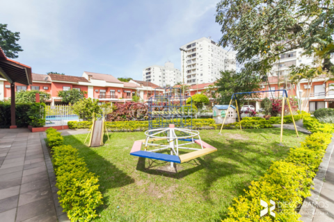 Image 27 - 946867