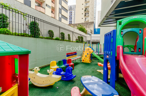 Image 47 - 404753
