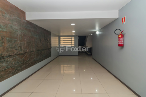 Image 30 - 827186