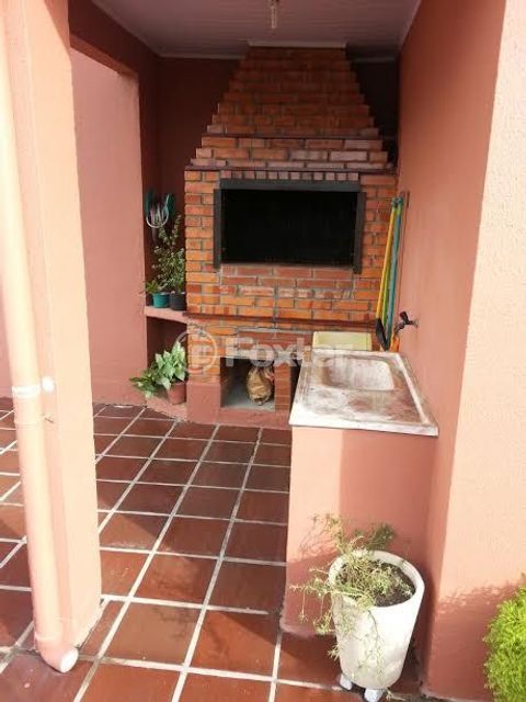 Image 17 - 703003