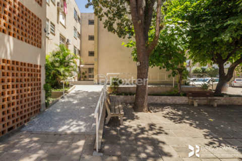 Image 44 - 234109