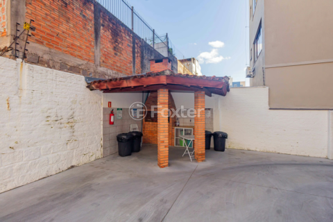 Image 32 - 998124