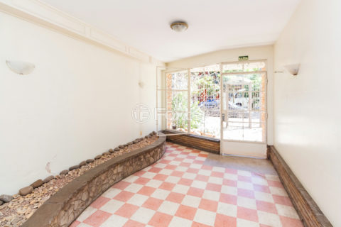 Image 44 - 1024898