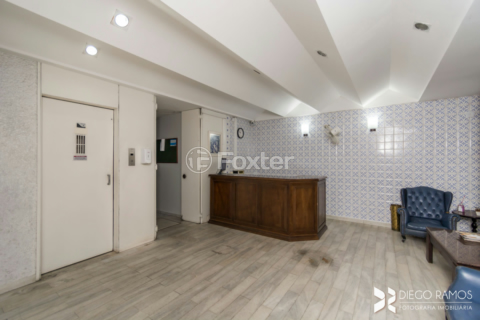 Image 34 - 1011854