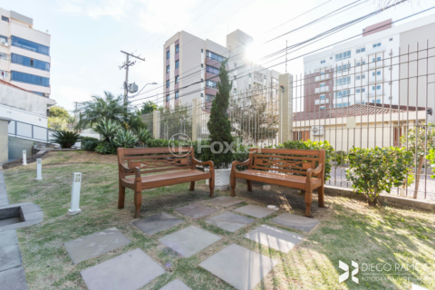 Image 13 - 1025989