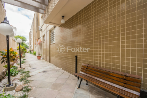 Image 3 - 123000
