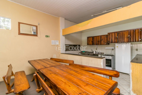 Image 31 - 987498