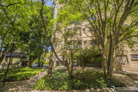 Image 34 - 996694