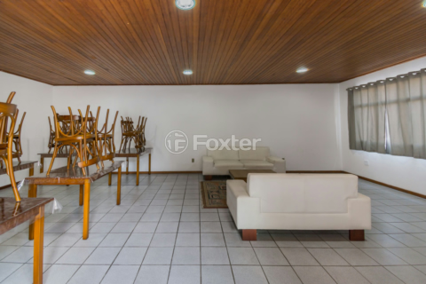 Image 44 - 154010