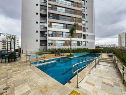 Image 38 - 983006