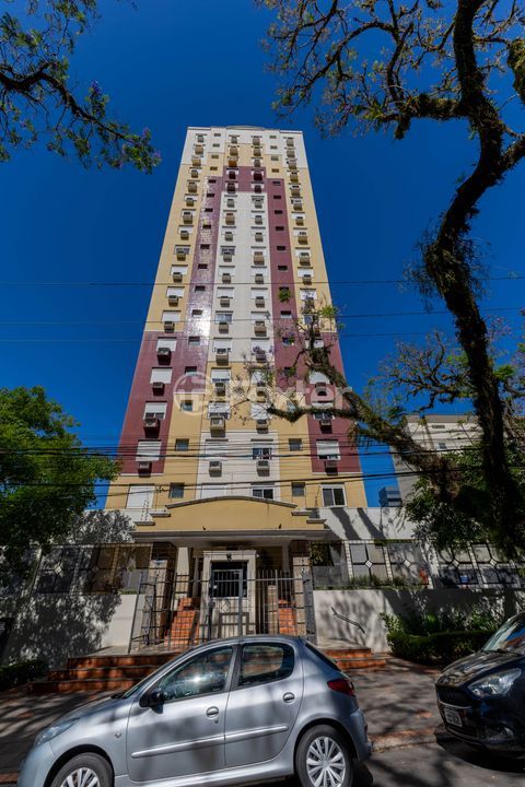 Image 24 - 1004029