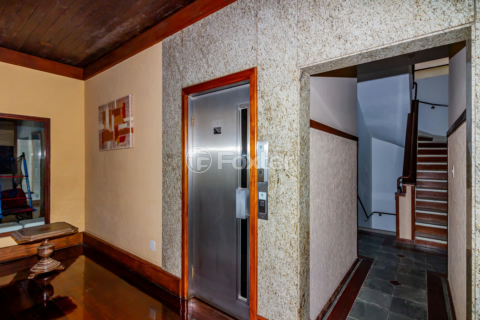 Image 39 - 891182