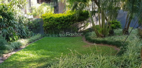 Image 37 - 612358