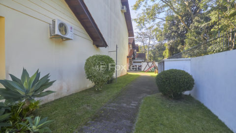 Image 50 - 210052