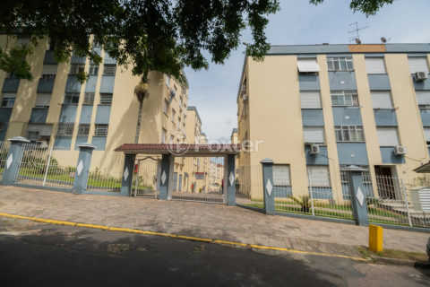 Image 41 - 1036411