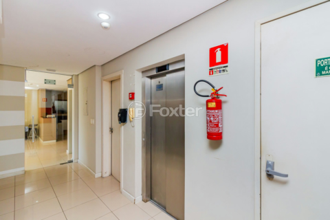 Image 77 - 833439