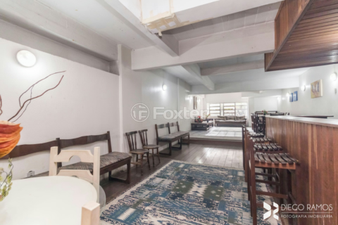 Image 35 - 992592