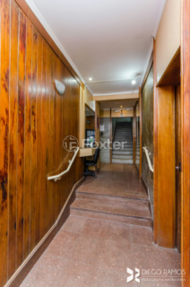 Image 32 - 992592