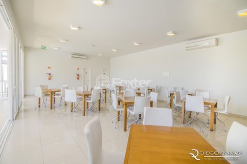 Image 33 - 1016674