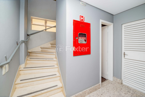 Image 33 - 505504