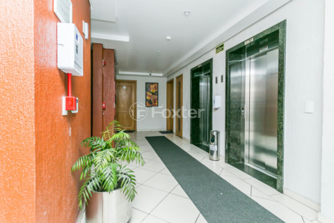 Image 37 - 236306