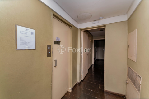 Image 30 - 980399