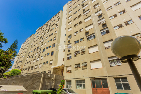 Image 39 - 859311