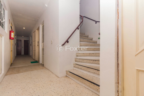 Image 32 - 161205