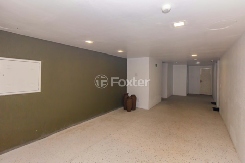 Image 34 - 161205