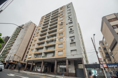 Image 30 - 880867