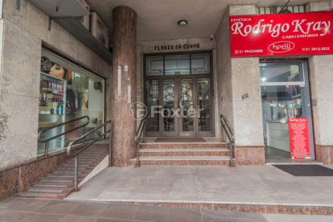 Image 31 - 880867