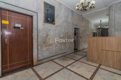 Image 36 - 880867