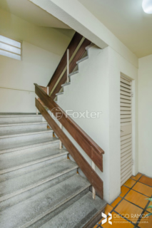Image 30 - 228078