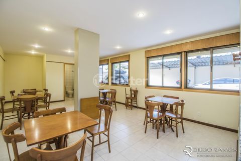 Image 32 - 973759